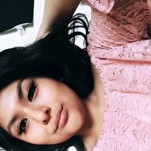 Meet your Posher, Layla